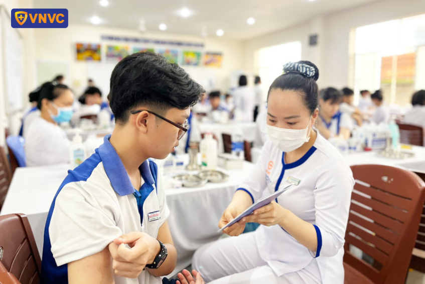 Phòng dịch cúm mùa trong trường học