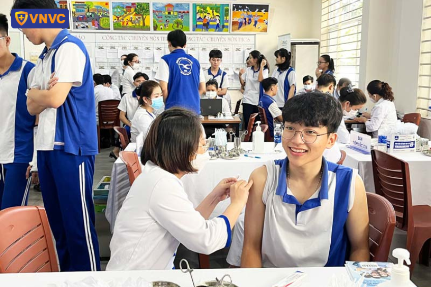 Phòng dịch cúm mùa trong trường học