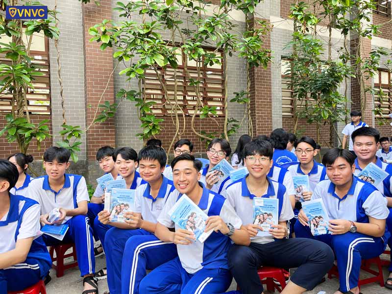 Phòng dịch cúm mùa trong trường học